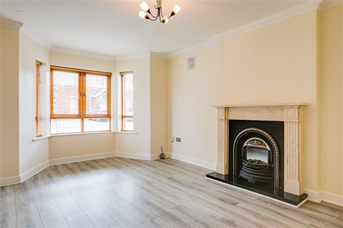 8 Airpark Court, Rathfarnham, Dublin 16