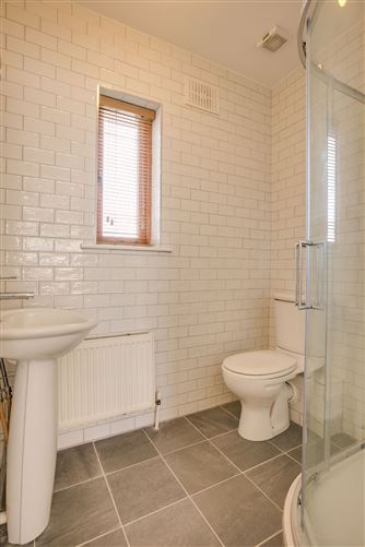 8 Airpark Court, Rathfarnham, Dublin 16