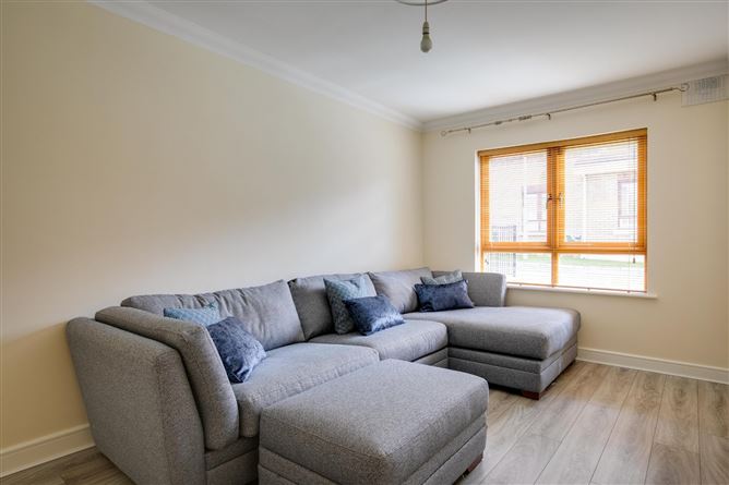 8 Airpark Court, Rathfarnham, Dublin 16
