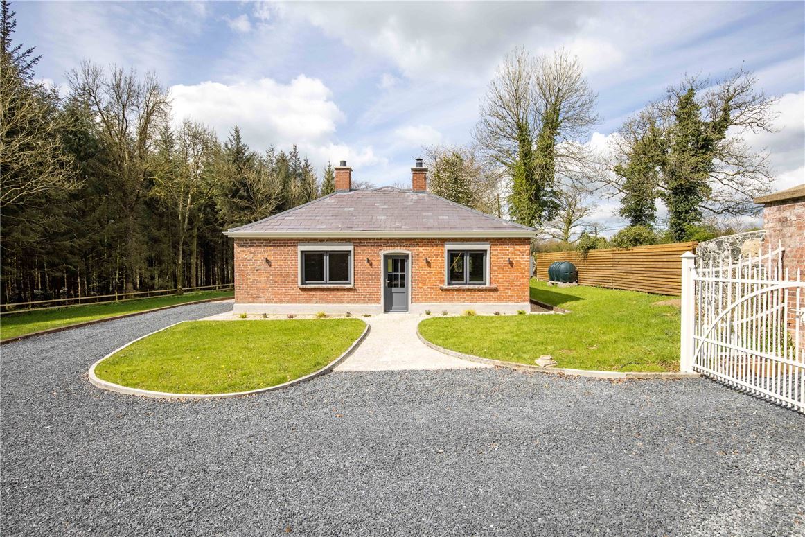 Gate Lodge, Monage, Dartrey, Cootehill, Co. Monaghan