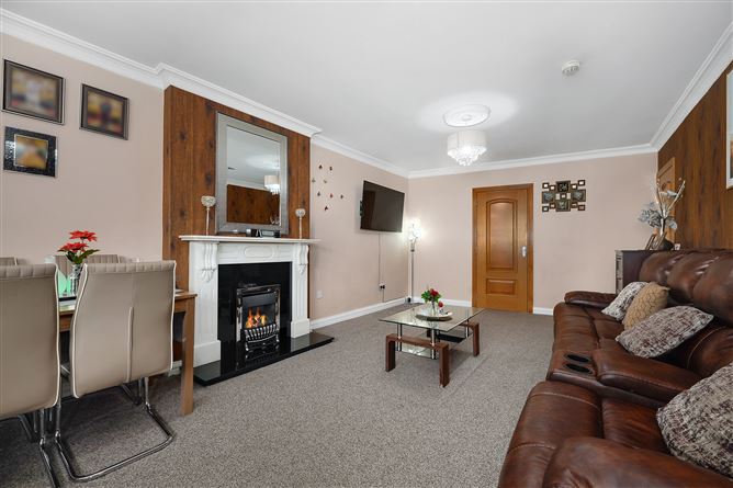 7 Goldsmith Hall Collegewood, Castleknock, Dublin 15