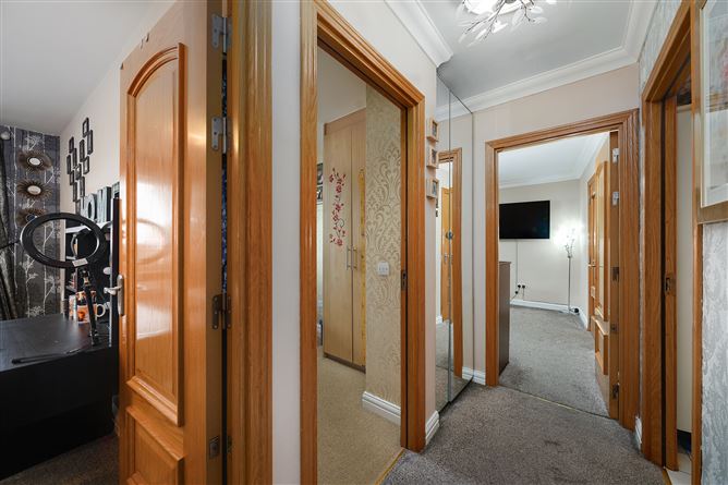 7 Goldsmith Hall Collegewood, Castleknock, Dublin 15