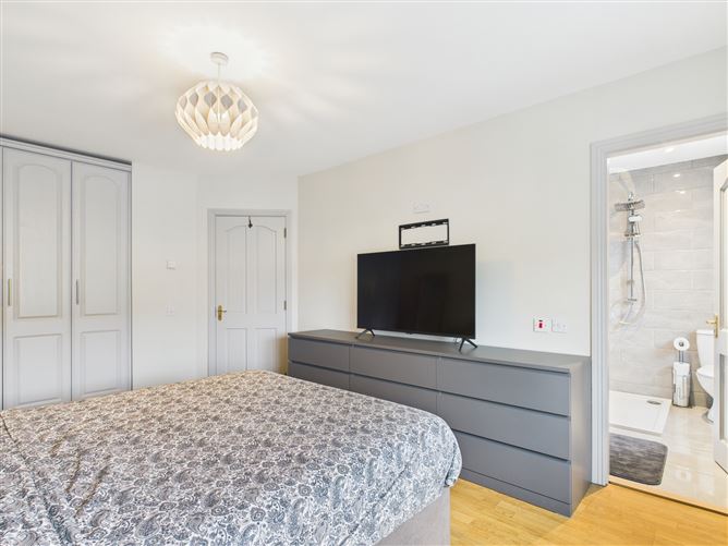 22 Glenside , Tramore, Waterford