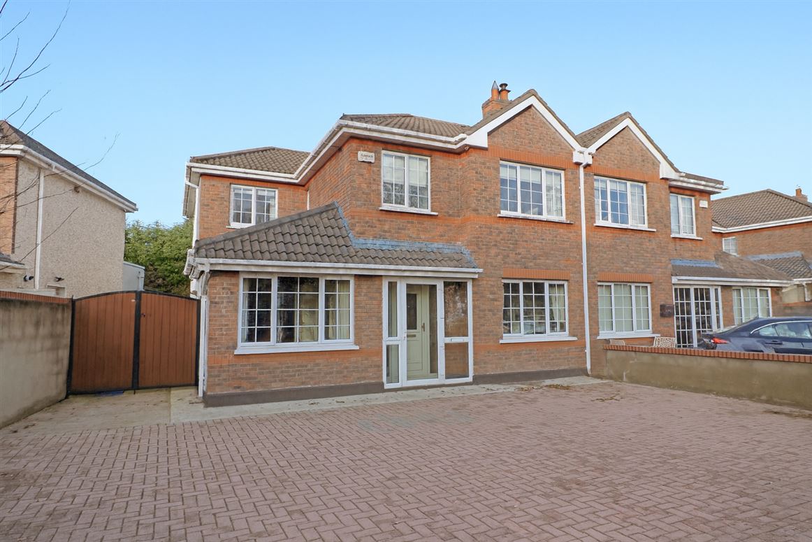 3 Glen Easton Grove, Leixlip, Kildare