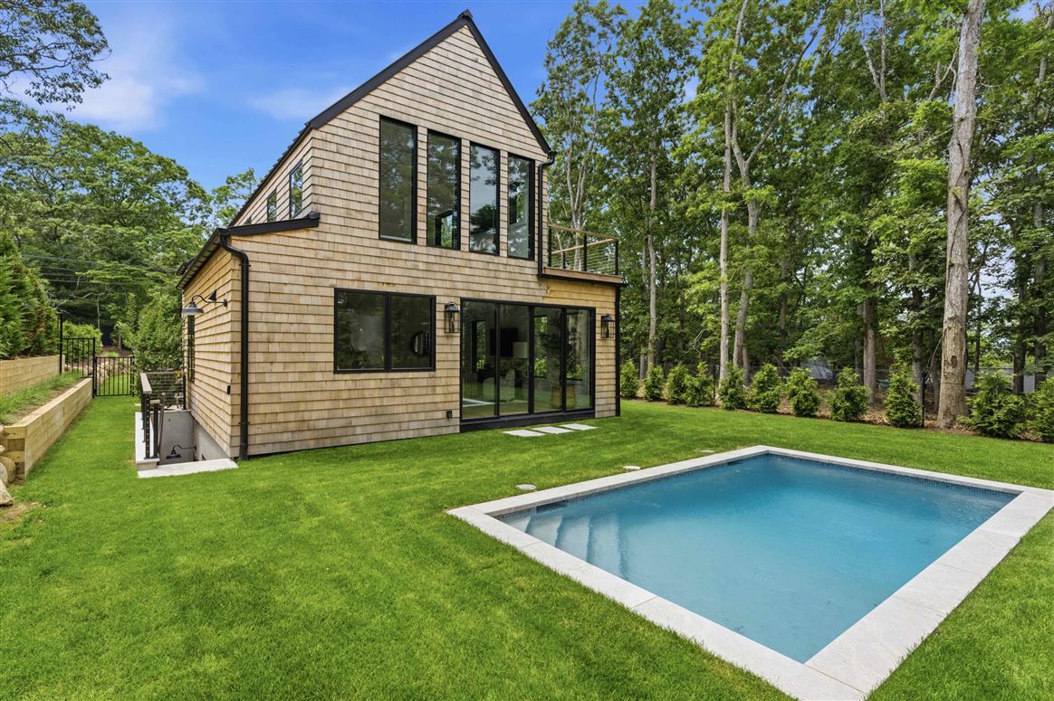 Marble & Bay,Sag Harbor,New York,USA