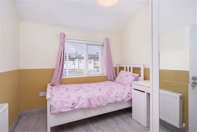 Photo 17 of 25 — 64 Kildonan Road, Finglas, Dublin 11