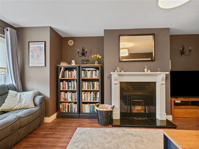 37 Rathcluain, Kiltimagh, Co. Mayo