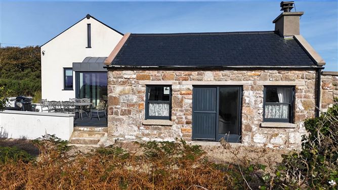Photo 3 of 27 — Clougherdillure, Burtonport, County Donegal