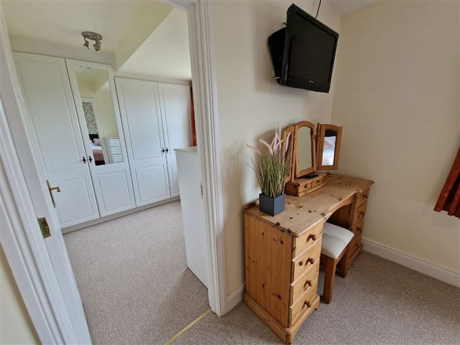 21 Ard Aoibhinn, Limerick Road, Ennis, Co. Clare