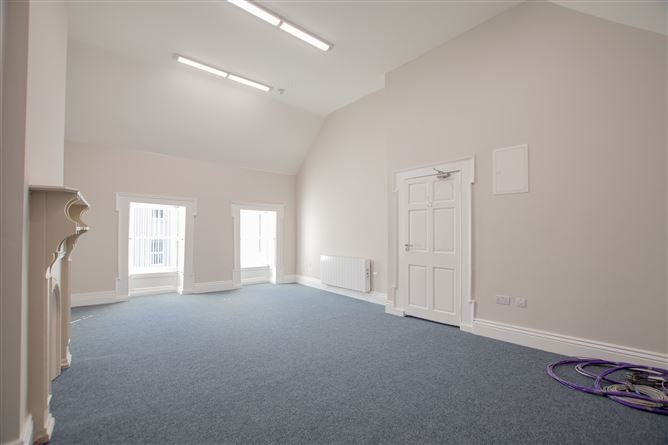 8 Oliver Plunkett Street, Mullingar, Westmeath