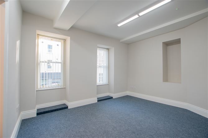 8 Oliver Plunkett Street, Mullingar, Westmeath
