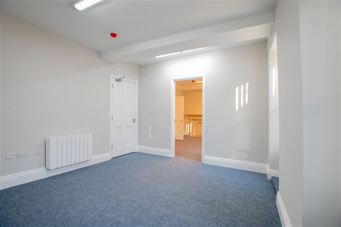 8 Oliver Plunkett Street, Mullingar, Westmeath