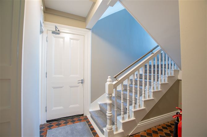 8 Oliver Plunkett Street, Mullingar, Westmeath