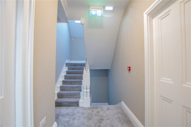 8 Oliver Plunkett Street, Mullingar, Westmeath