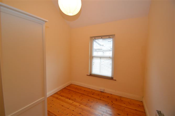 6 Mount Vernon Terrace, St Lukes, Cork
