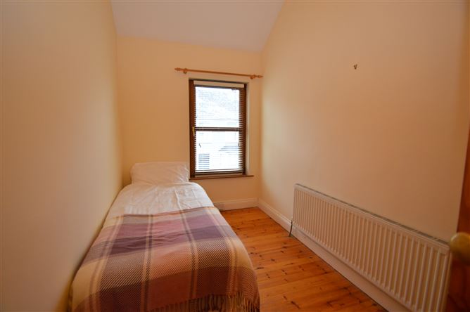 6 Mount Vernon Terrace, St Lukes, Cork