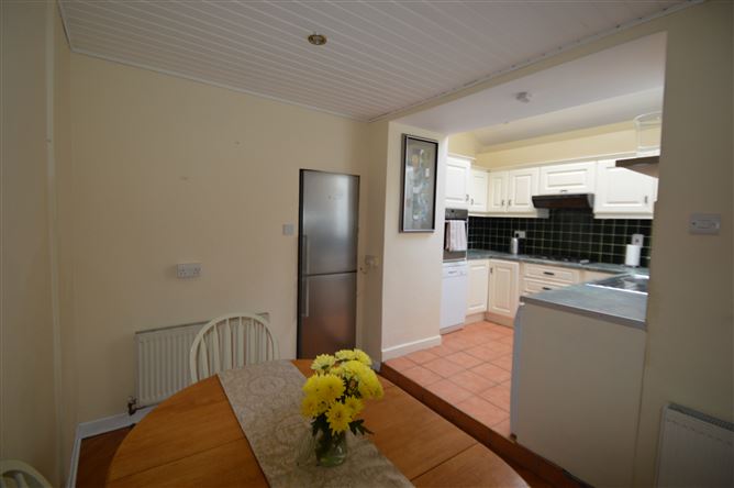 6 Mount Vernon Terrace, St Lukes, Cork