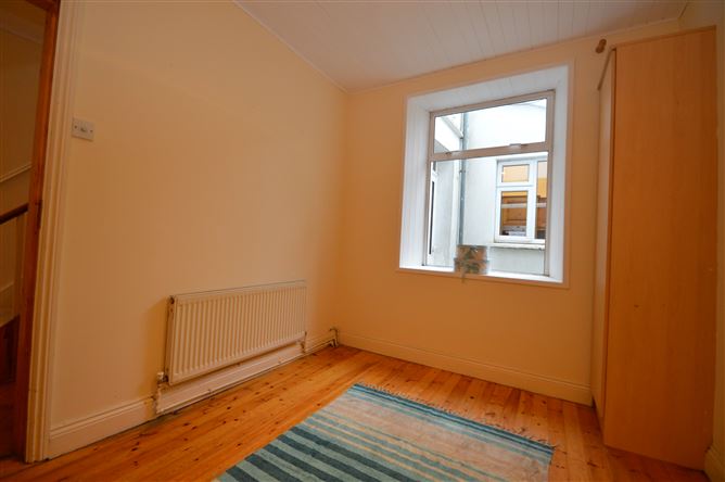 6 Mount Vernon Terrace, St Lukes, Cork