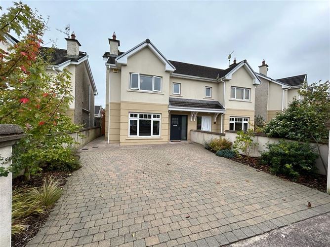 111 Kilbrody, Mount Oval village, Rochestown, Cork Barry Auctioneers