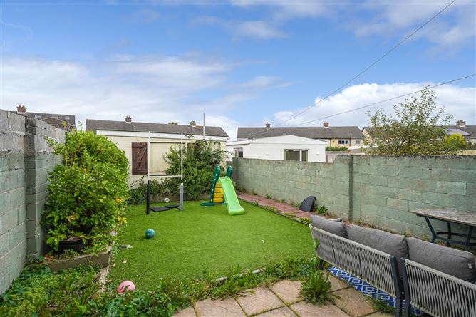 76 Wheatfield Road, Palmerstown, Dublin 20