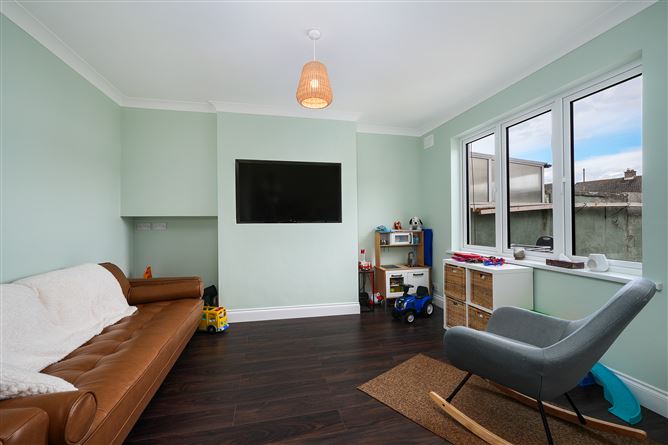 76 Wheatfield Road, Palmerstown, Dublin 20