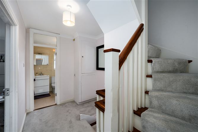 76 Wheatfield Road, Palmerstown, Dublin 20