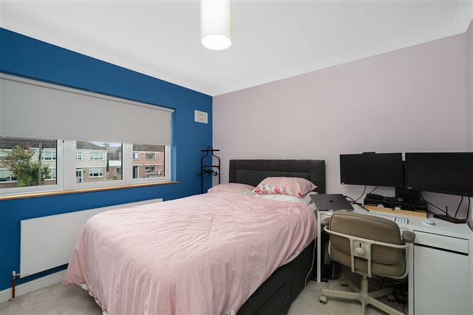 76 Wheatfield Road, Palmerstown, Dublin 20