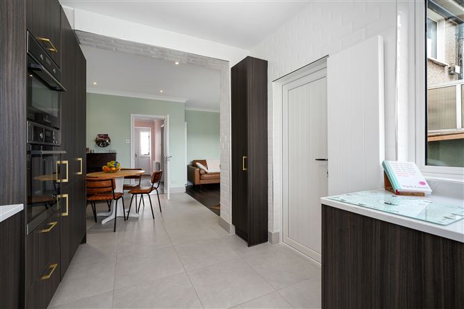 76 Wheatfield Road, Palmerstown, Dublin 20
