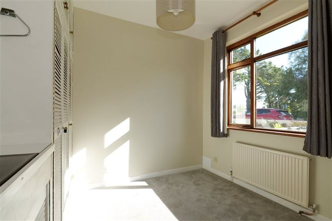15 Renmore Road, Renmore, Galway