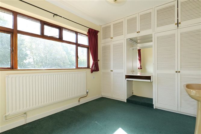 15 Renmore Road, Renmore, Galway
