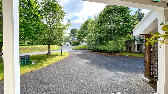 18 Walton's Grove, Mount Juliet Estate, Thomastown, Co.Kilkenny