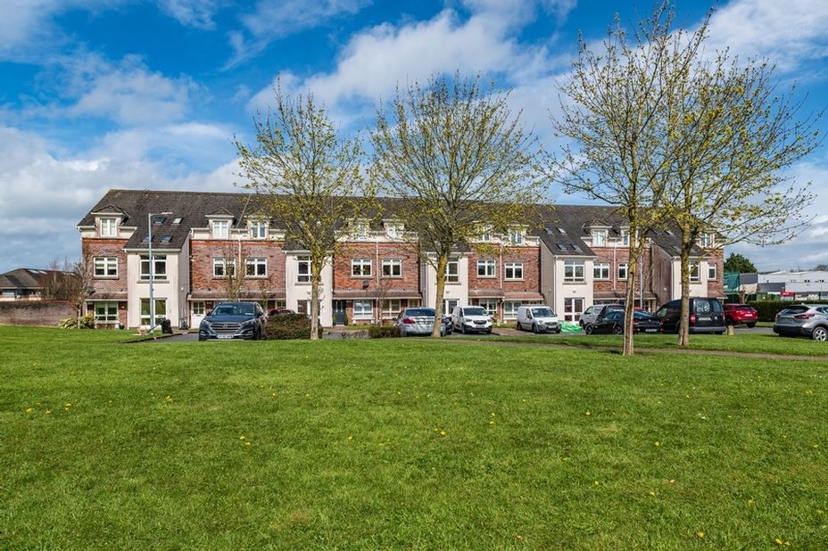 83 Embassy Manor, Kill, Kildare