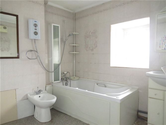 Weston, 3A Patrick Street, Tramore East, Tramore