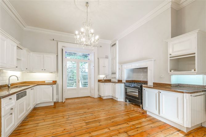 Villa Vico, Sorrento Road, Dalkey, Co. Dublin