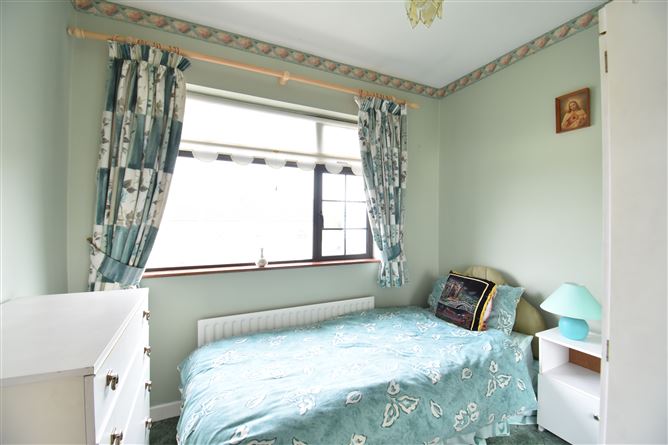 15 Cherryorchard Heights, Enniscorthy, Wexford