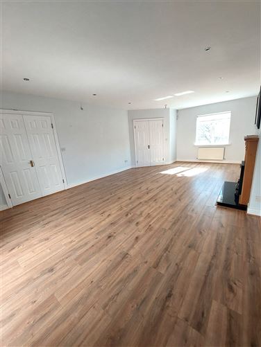 49 De Vesci Court Fairgreen , Portlaoise, Laois