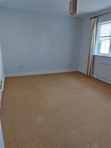 49 De Vesci Court Fairgreen , Portlaoise, Laois