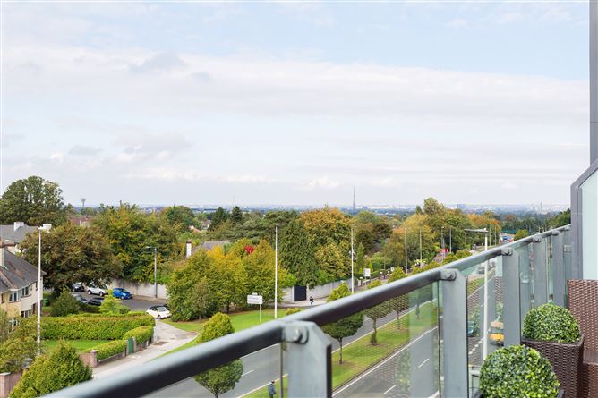32 Merrion Hall, Mount Merrion Avenue, Blackrock, County Dublin