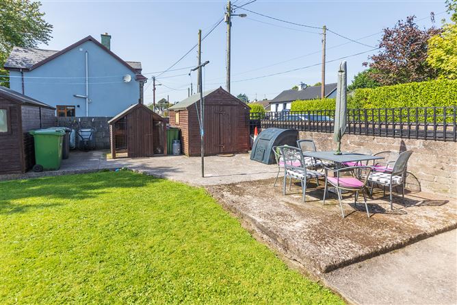 Brook Lodge, Lower Road, Ballinacurra, Midleton, Cork