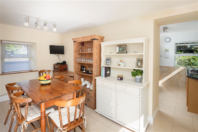 Brook Lodge, Lower Road, Ballinacurra, Midleton, Cork