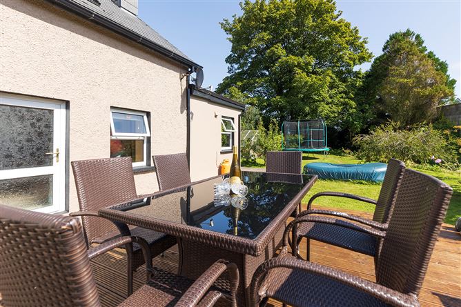 Brook Lodge, Lower Road, Ballinacurra, Midleton, Cork