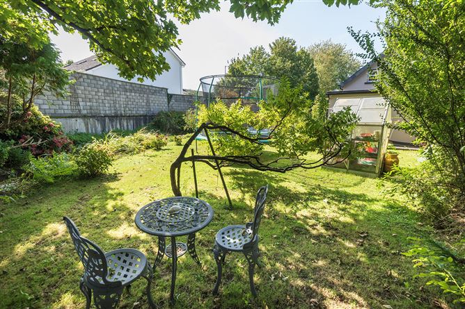 Brook Lodge, Lower Road, Ballinacurra, Midleton, Cork