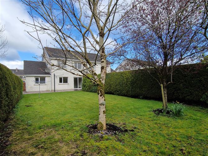 30 Rocklands, Cavan, Cavan