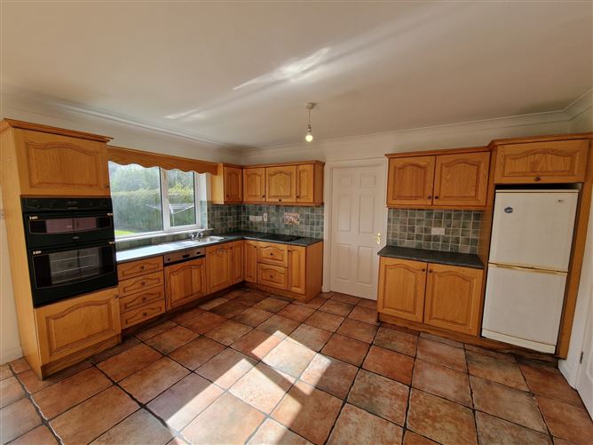 30 Rocklands, Cavan, Cavan