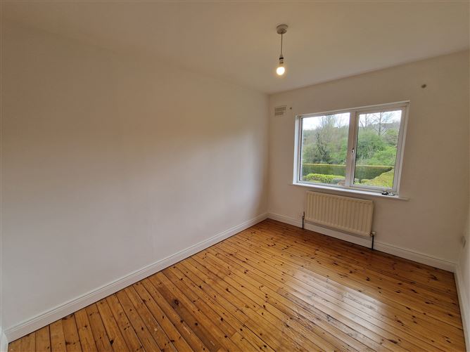 30 Rocklands, Cavan, Cavan