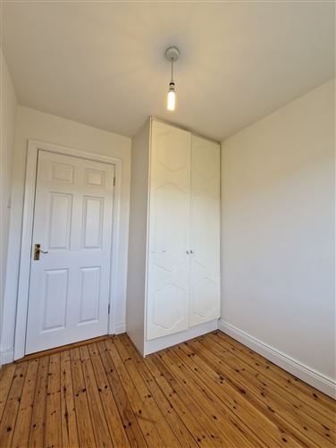 30 Rocklands, Cavan, Cavan