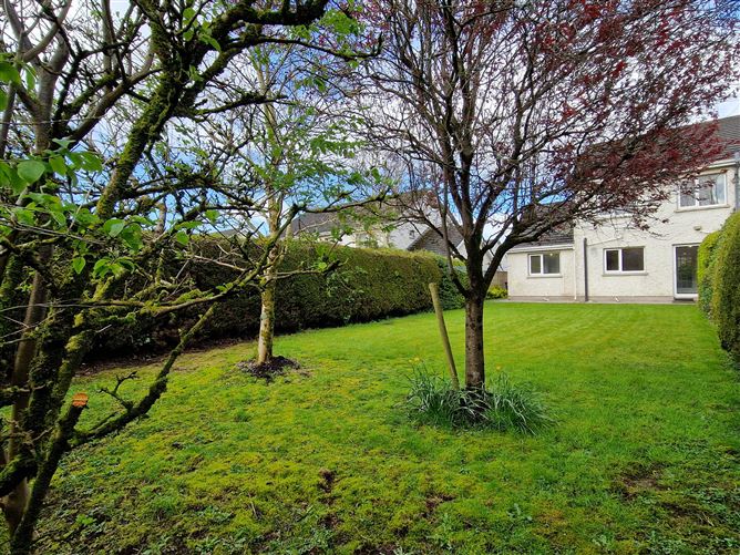 30 Rocklands, Cavan, Cavan