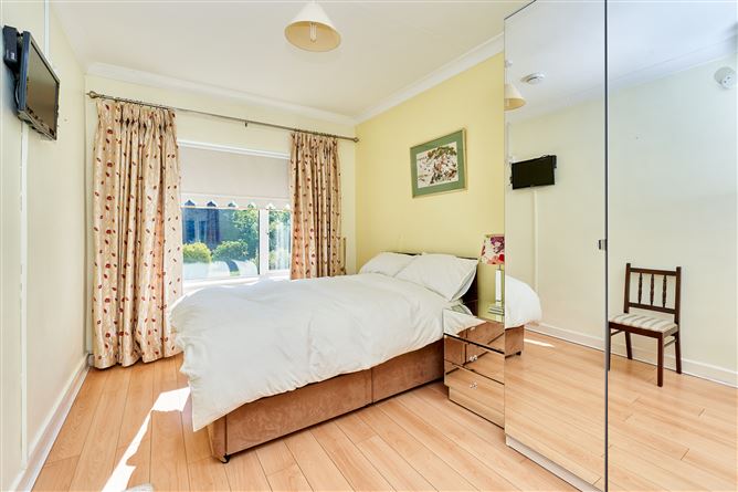 12 Proudstown Road, Navan, Meath