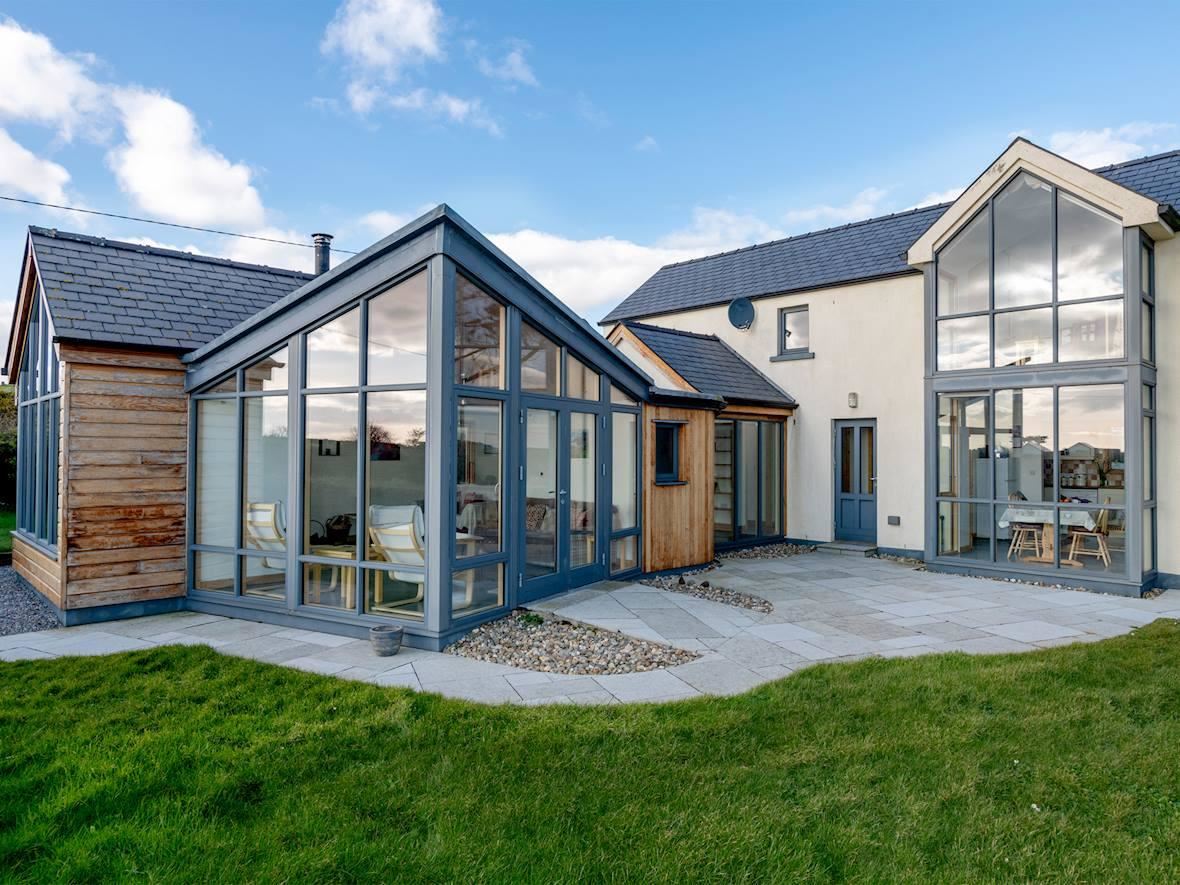 3 Bed in Tramore,Tramore,  Waterford