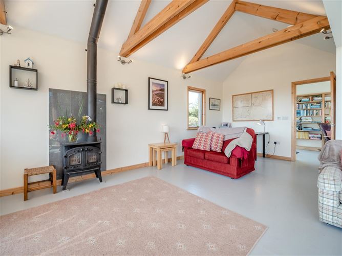 3 Bed in Tramore,Tramore,  Waterford